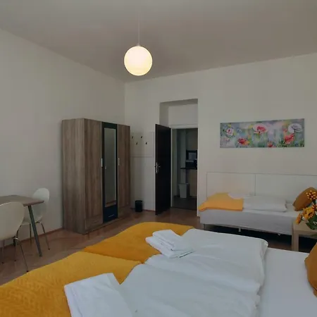 Aparthotel Smeralova 409
